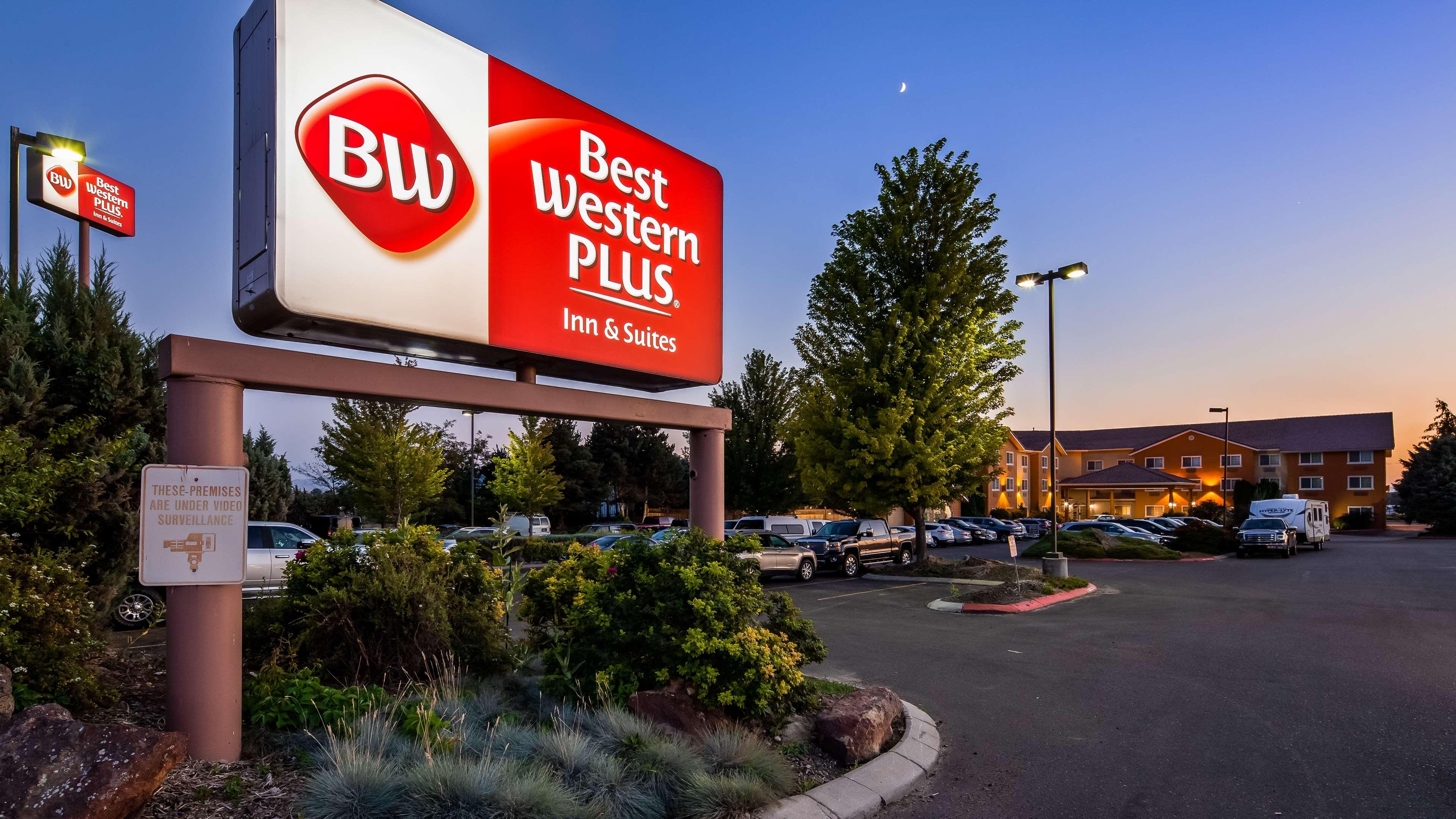 Best Western Plus Caldwell Inn & Suites Esterno foto