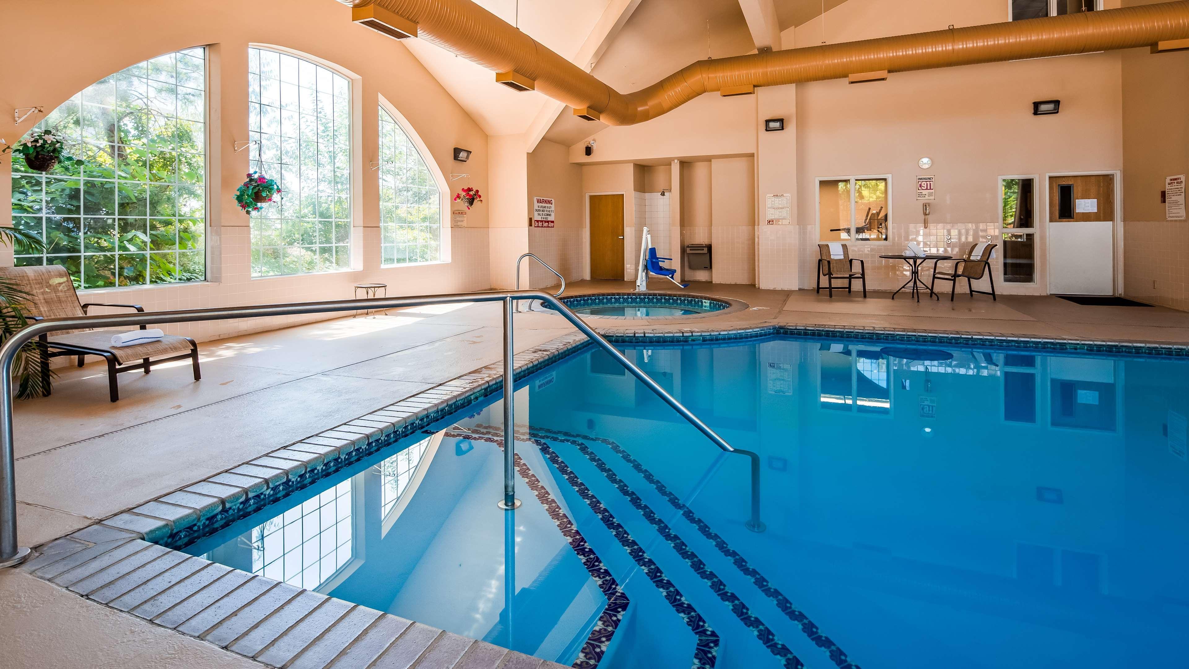 Best Western Plus Caldwell Inn & Suites Esterno foto