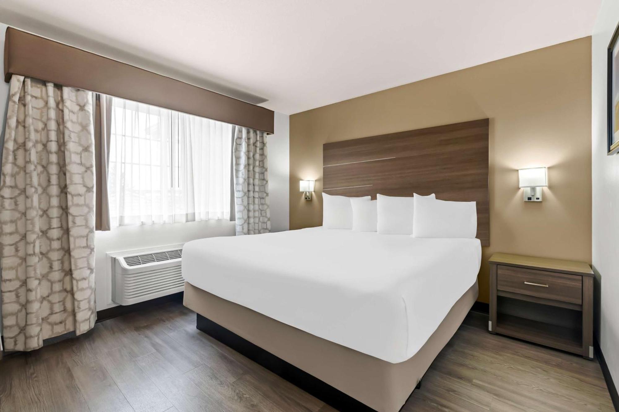 Best Western Plus Caldwell Inn & Suites Esterno foto