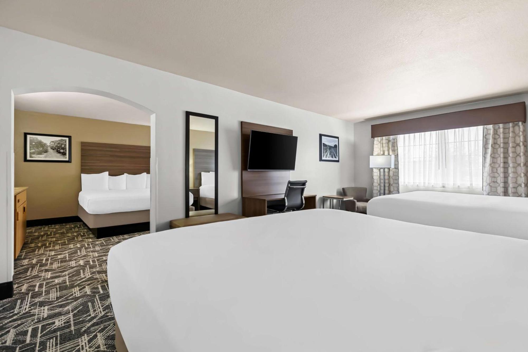 Best Western Plus Caldwell Inn & Suites Esterno foto