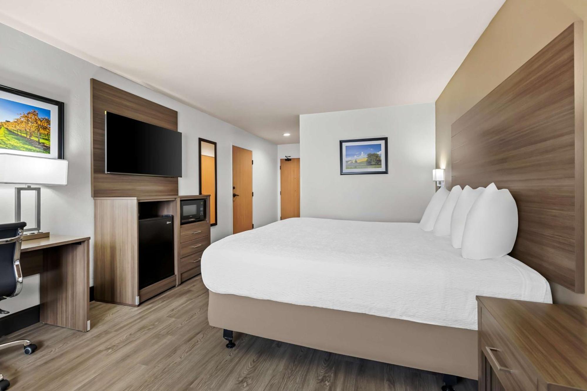 Best Western Plus Caldwell Inn & Suites Esterno foto